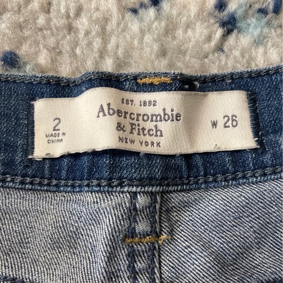 Abercrombie & Fitch Jean Shorts - Picture 2 of 3